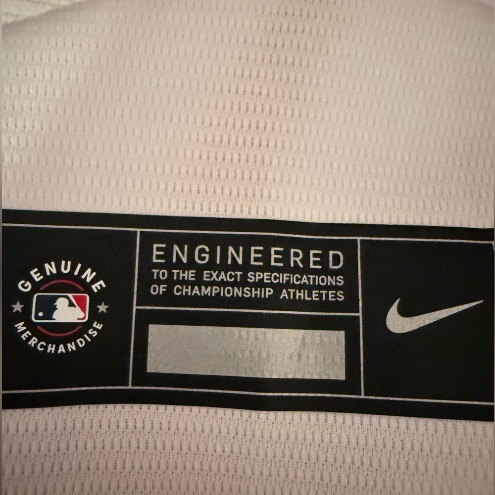 Braves White Acuña Jr. MLB 2021 World Series Jersey - Picture 4 of 6